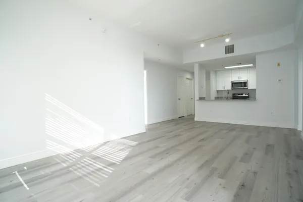 $2,695 | 1200 Town Center Drive, Unit 409, Jupiter, FL 33458