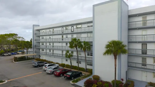 $2,895 | 6500 Northwest 2nd Avenue, Unit 515, Boca Raton, FL 33487