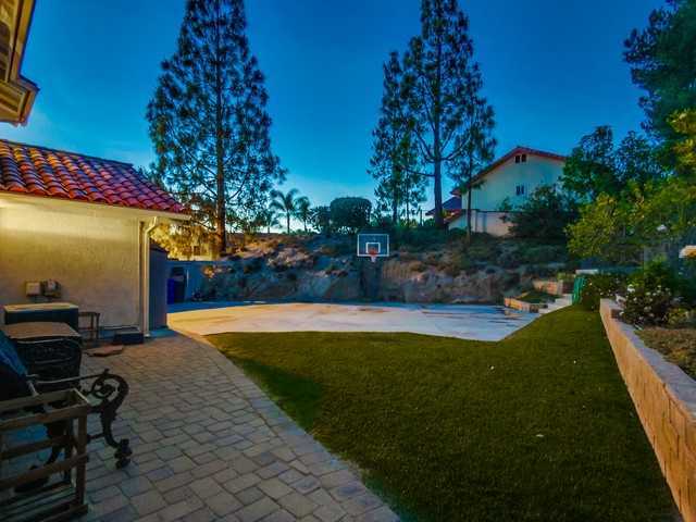 14119 Roaring Camp Road Poway, CA 92064 - Photo 7 of 25
