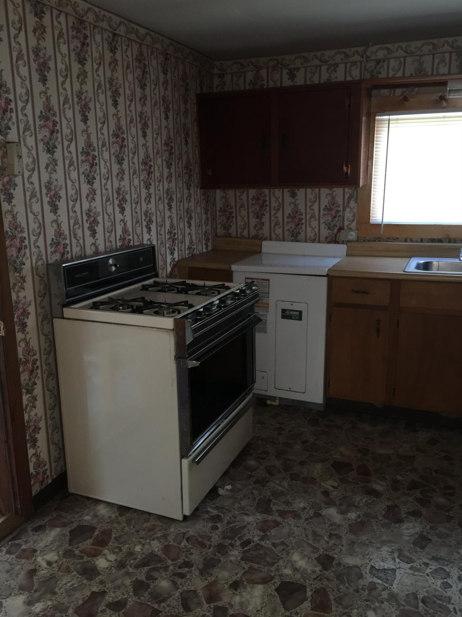 3690 Furnace Road Stanton, KY 40380 - Photo 18 of 20 Kitchen