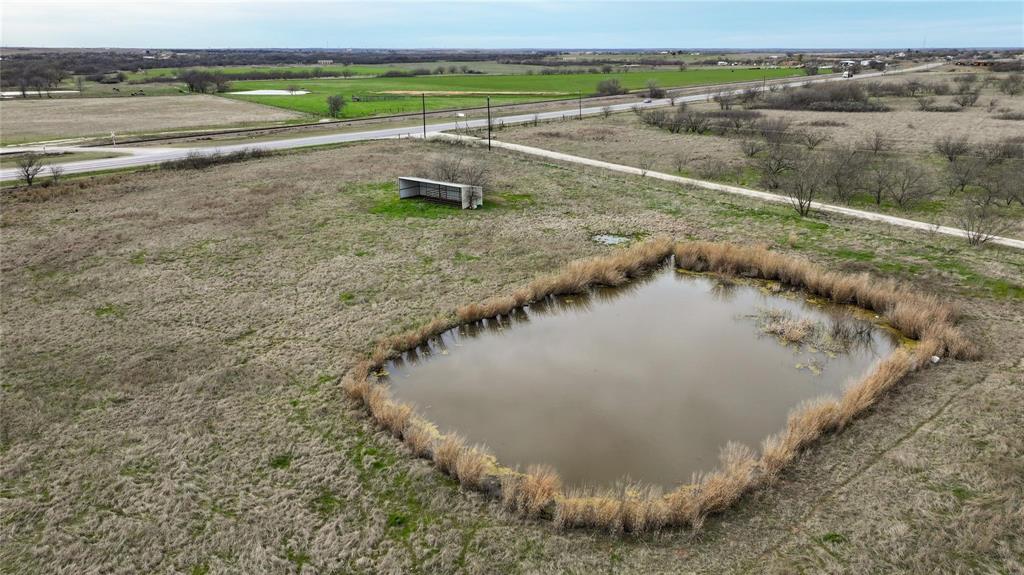 81 East Rc Road Bowie, TX 76230 - Photo 2 of 11