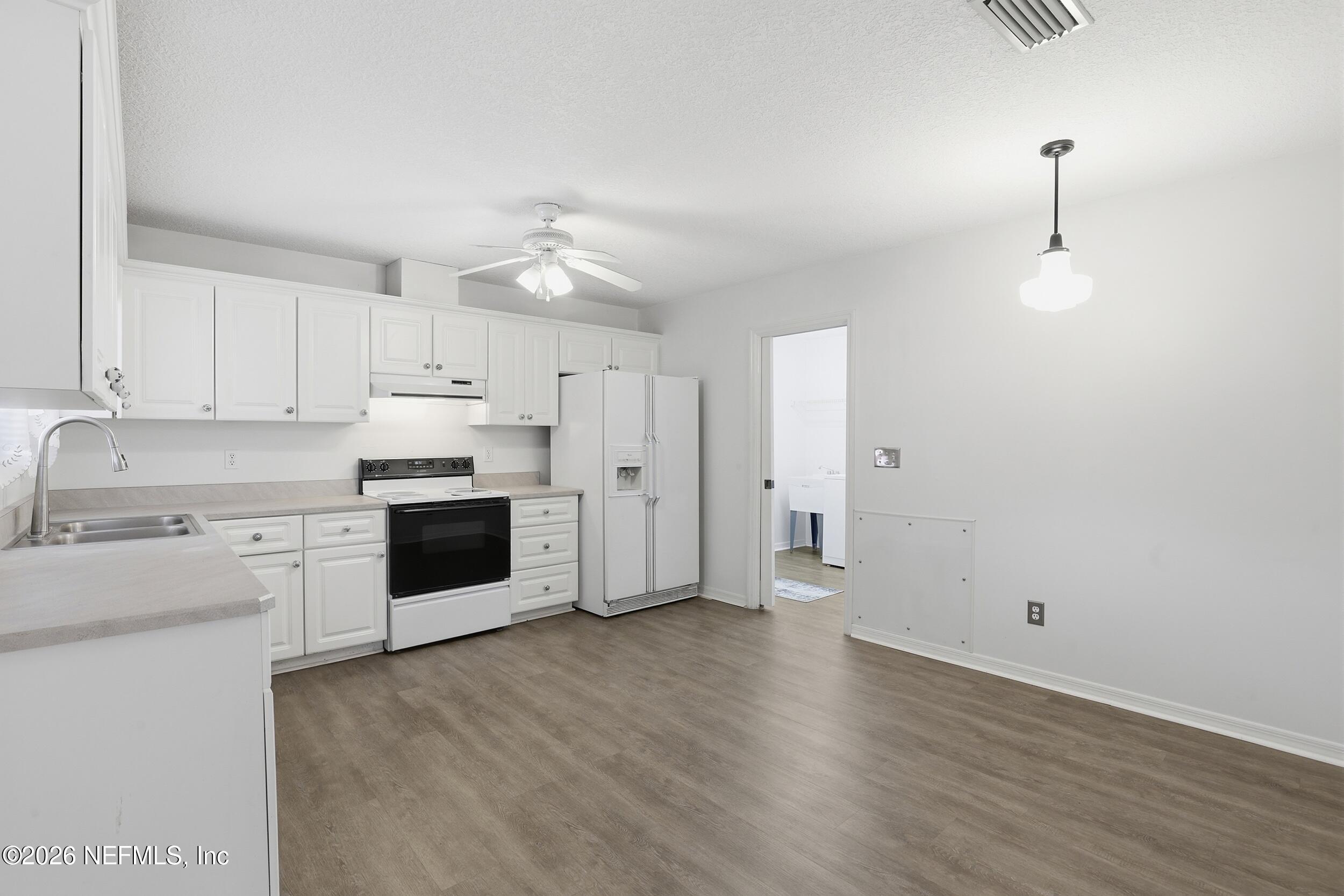 589 Southeast 71st Street Starke, FL 32091 - Photo 13 of 53 38__mg_0934