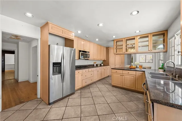 $2,750,000 | 11120 Sunset Boulevard, Los Angeles, CA 90049