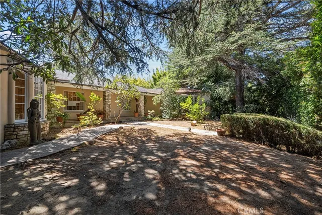 $2,750,000 | 11120 Sunset Boulevard, Los Angeles, CA 90049