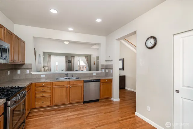 $638,800 | 1162 32nd Place Northeast, Auburn, WA 98002