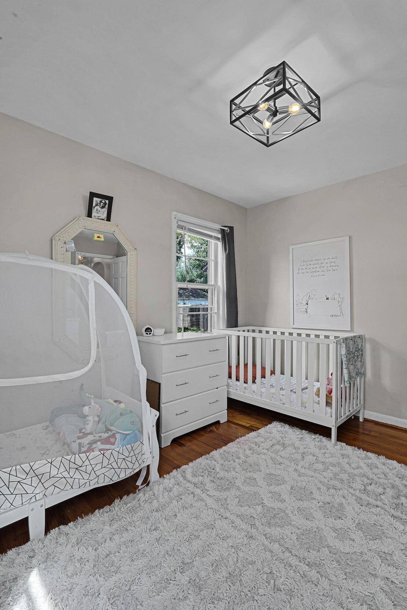 719 South Chesterfield Road Columbus, OH 43209 - Photo 25 of 40 7J6A9939 2