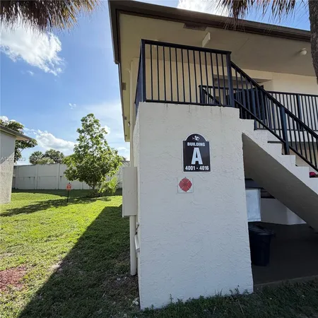 $1,800 | 4016 Lakeside Drive, Unit 4016, Tamarac, FL 33319