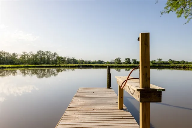 $1,700,000 | 0 Clear Lake Road, Bryan, TX 77808