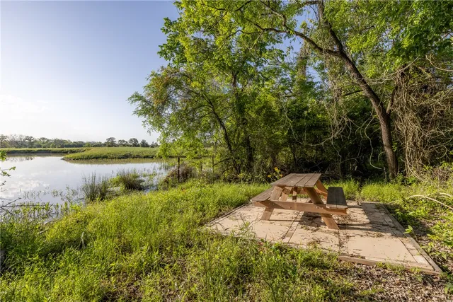 $1,700,000 | 0 Clear Lake Road, Bryan, TX 77808