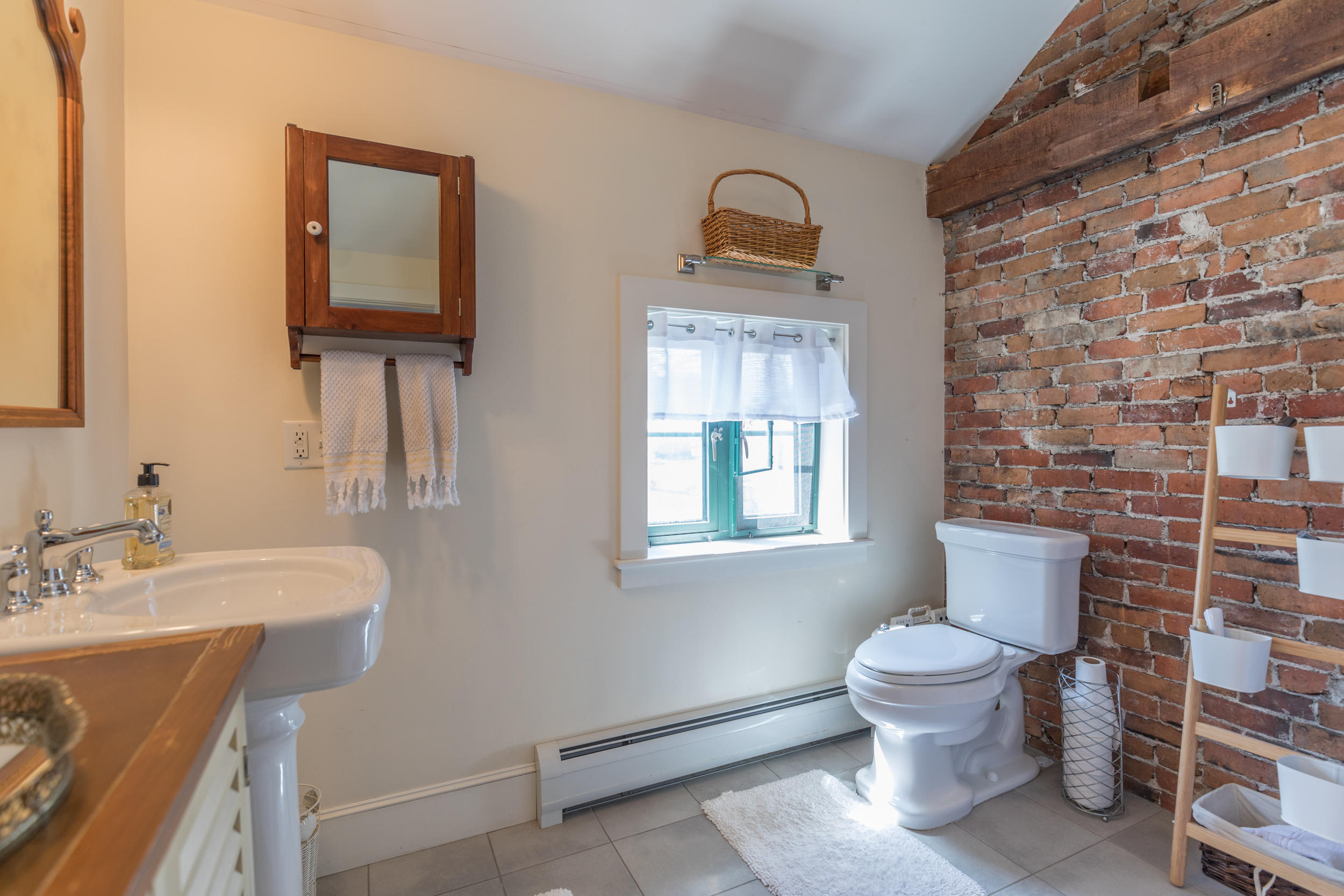 116 State Street, Unit F Portland, ME 04101 - Photo 56 of 68 116_state_web-26