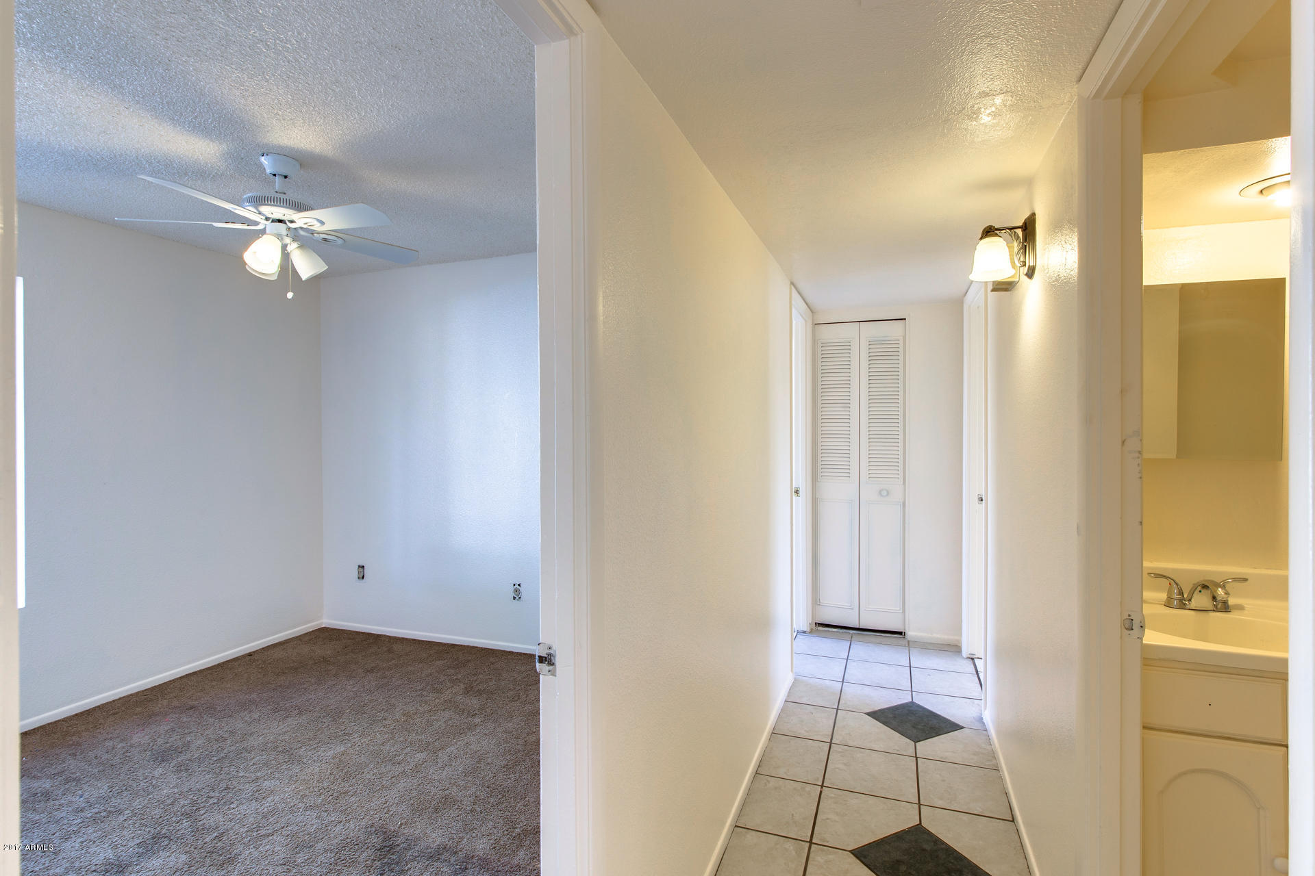 5327 West Granada Road Phoenix, AZ 85035 - Photo 15 of 27 ChaseCapture-16