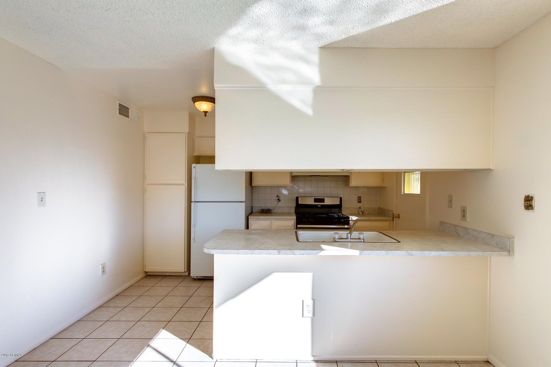 5327 West Granada Road Phoenix, AZ 85035 - Photo 10 of 27 ChaseCapture-11