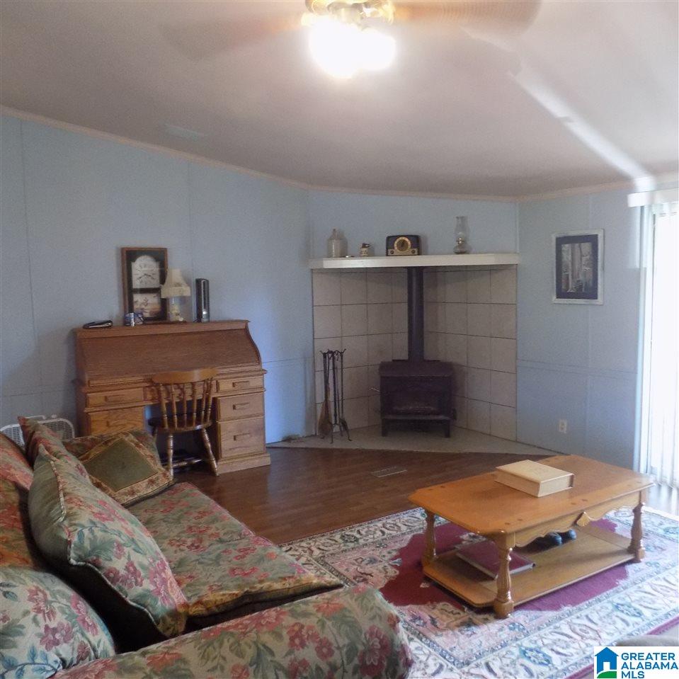 180 Holliday Drive Oneonta, AL 35121 - Photo 5 of 19