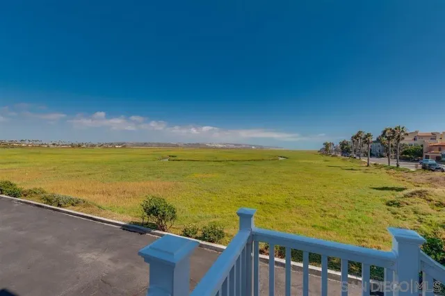 $680,000 | 1111 Seacoast Drive, Unit 3, Imperial Beach, CA 91932