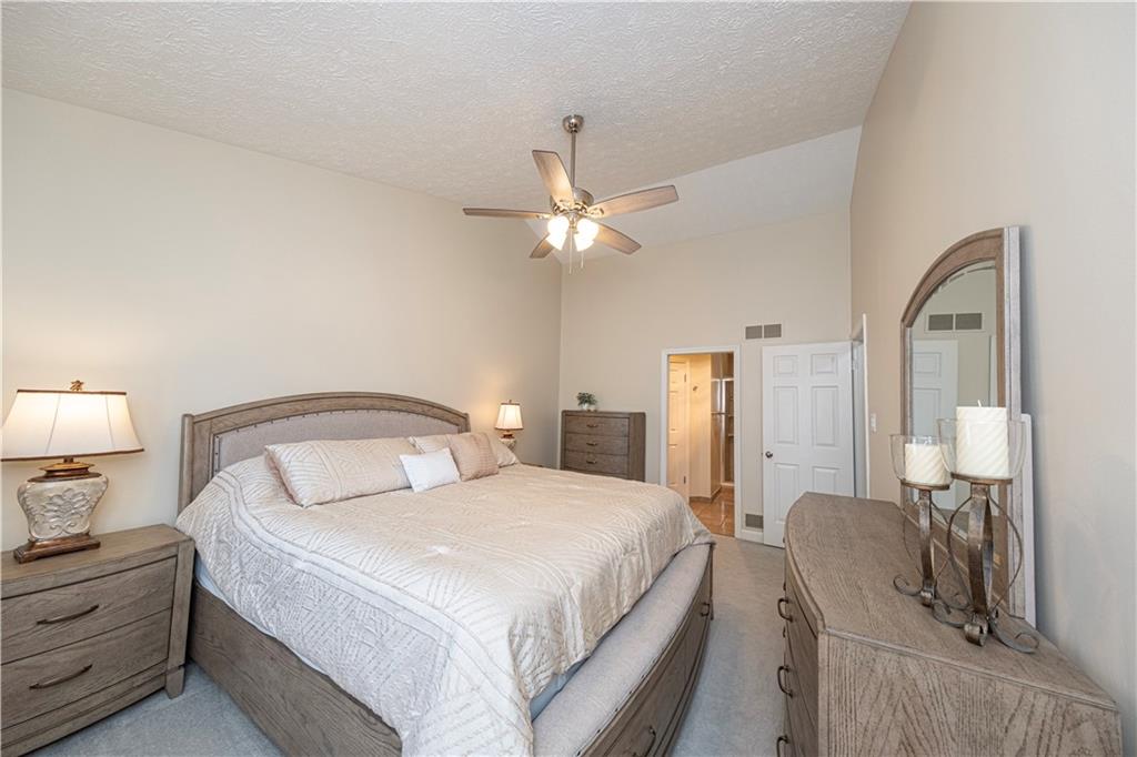 602 Hemlock Road Coraopolis, PA 15108 - Photo 18 of 40