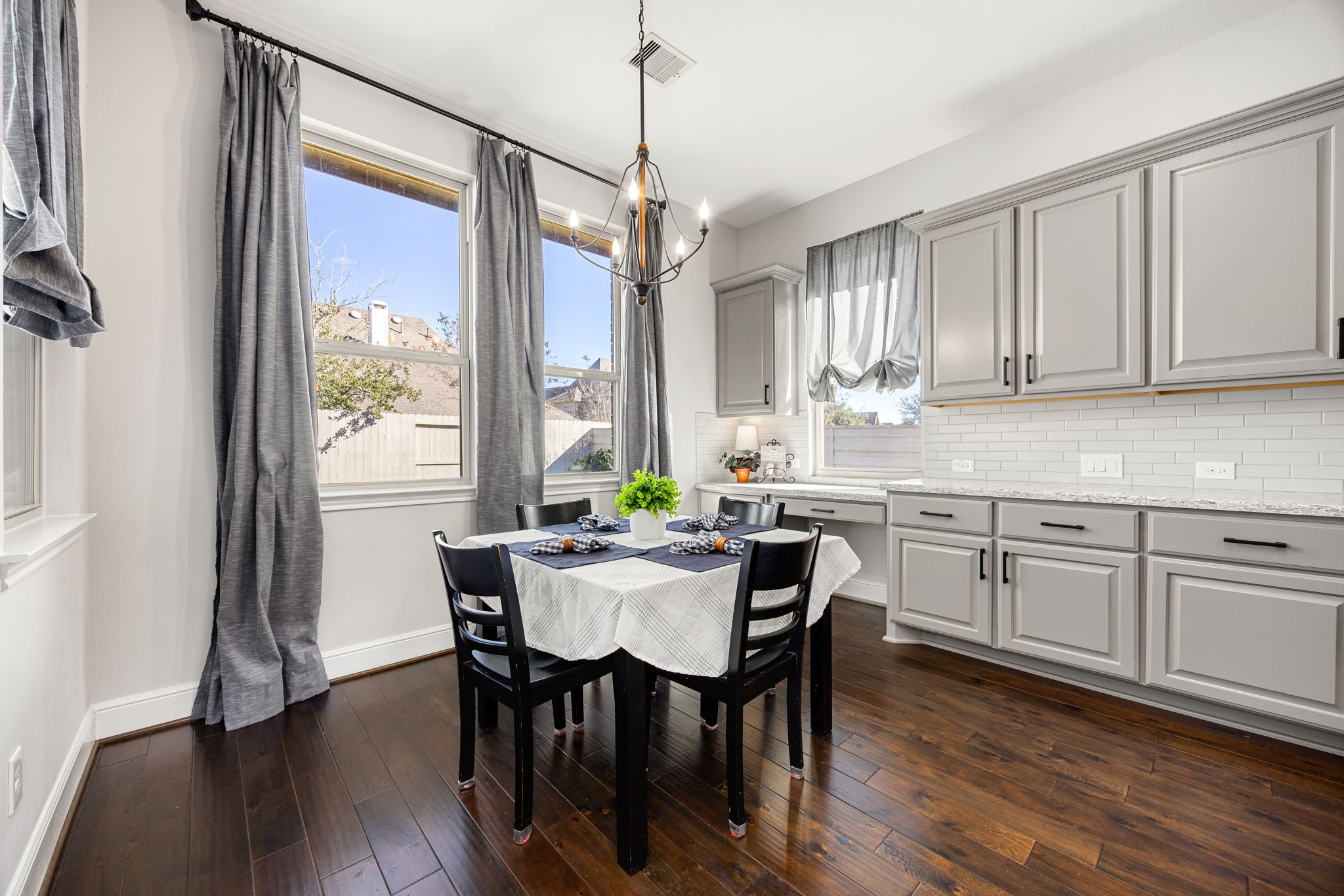 2711 Cherry Tree Lane Manvel, TX 77578 - Photo 13 of 38