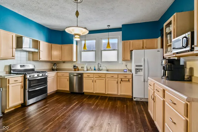 $374,900 | 1605 Leonard Street, Indianapolis, IN 46203