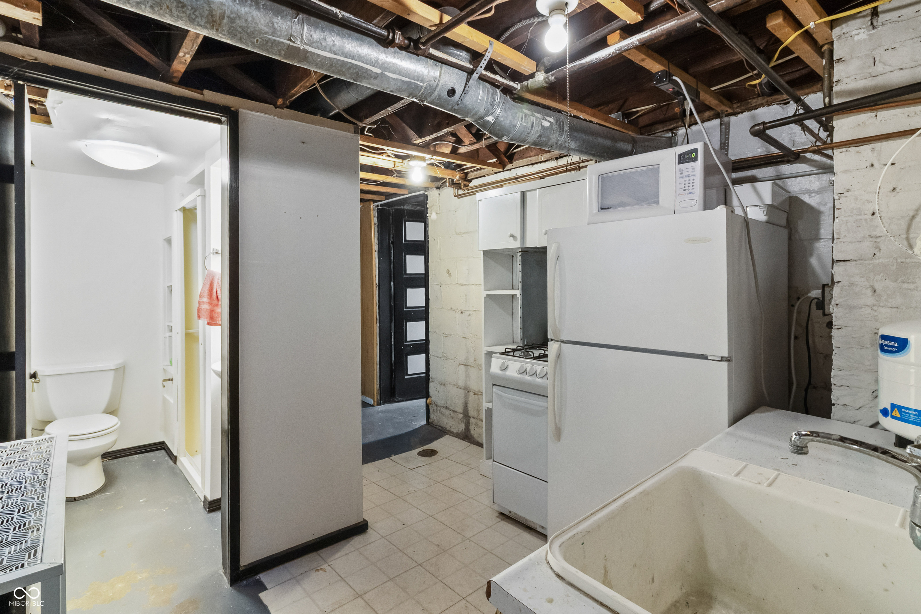 1605 Leonard Street Indianapolis, IN 46203 - Photo 45 of 76