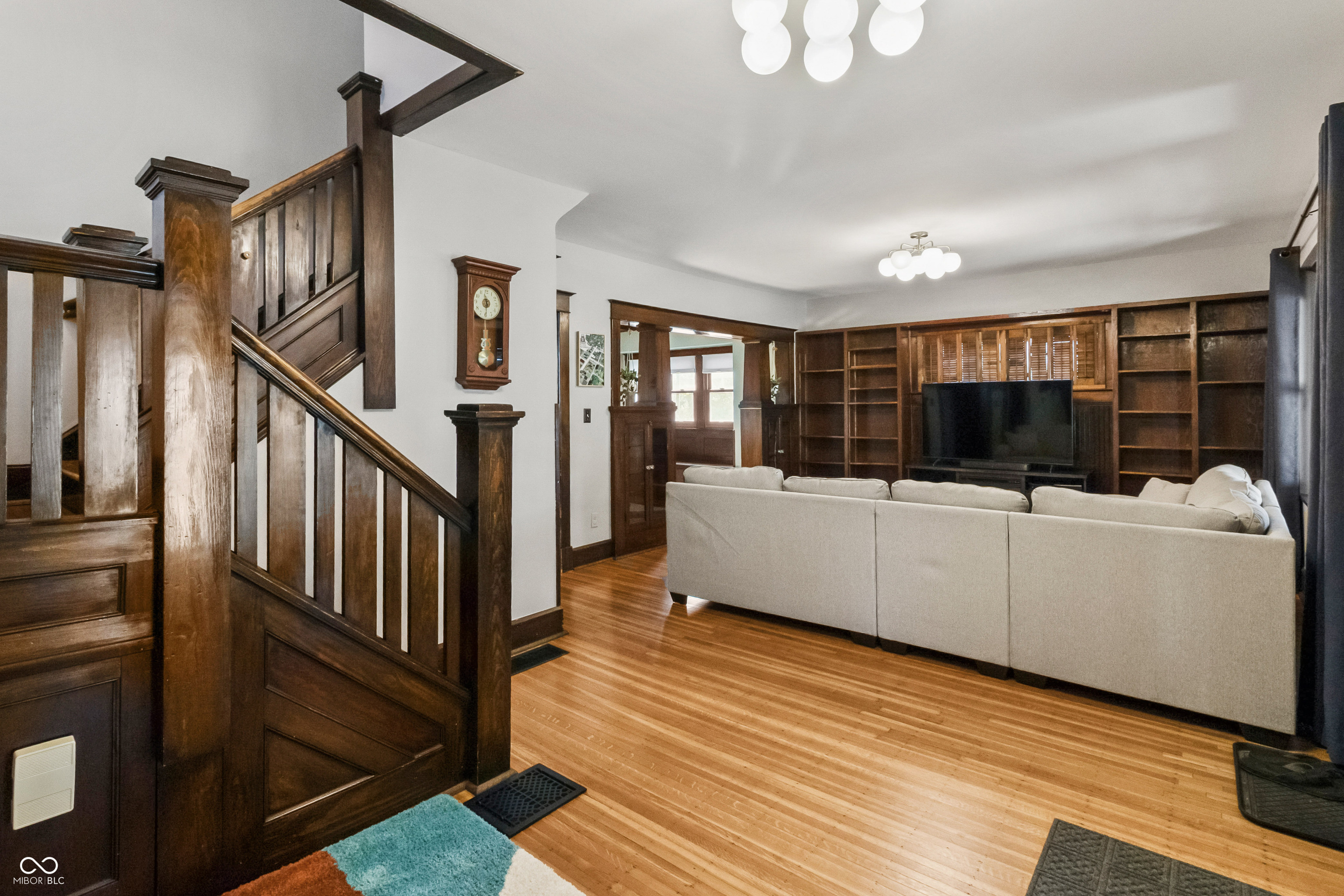 1605 Leonard Street Indianapolis, IN 46203 - Photo 10 of 76