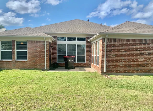 $2,300 | 18811 Elm Square Court, Cypress, TX 77429