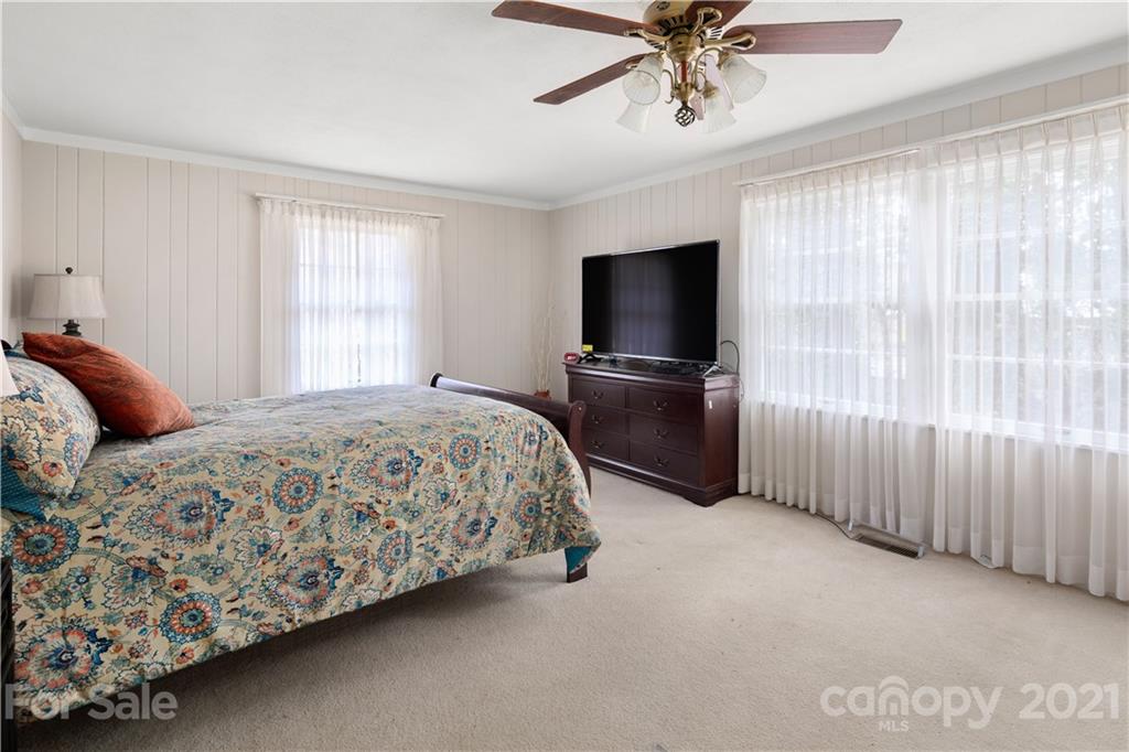 85 Judge Road Tryon, NC 28782 - Photo 13 of 21 Gallery Image 13