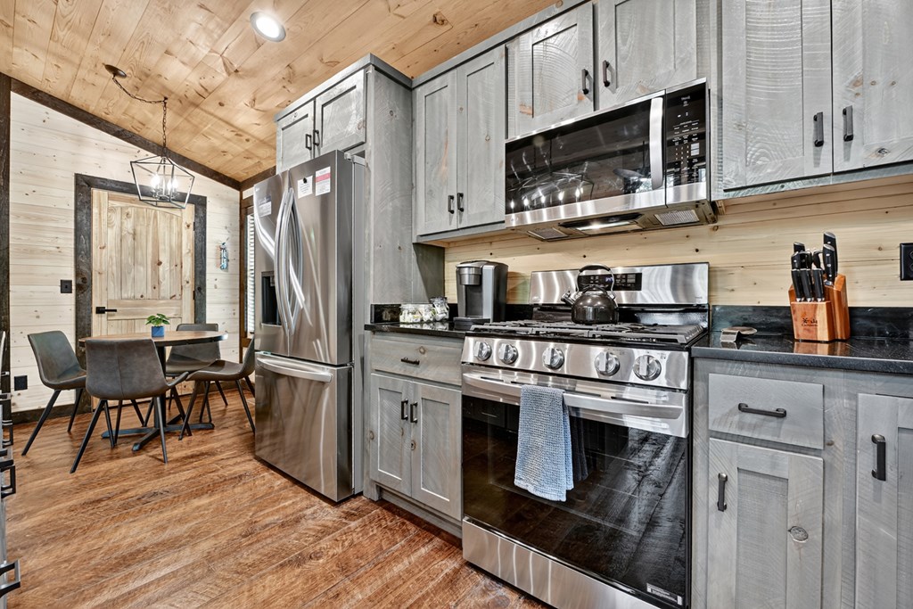 55 Skyline Drive Blue Ridge, GA 30513 - Photo 13 of 50 Gallery Image 13