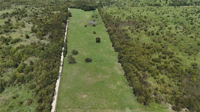 $325,000 | 8410 Northwest County Road 0090, Corsicana, TX 75110