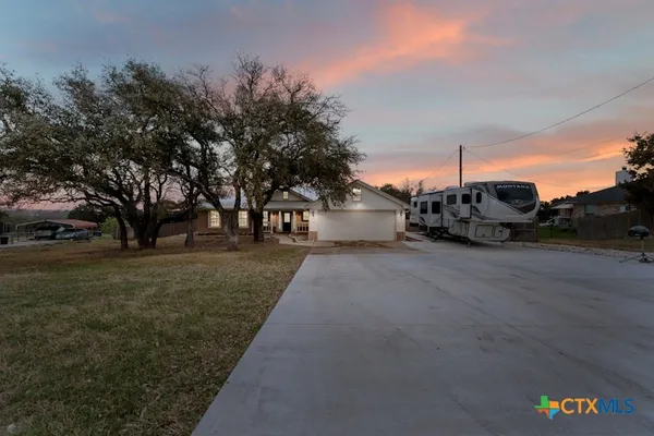 $359,900 | 456 County Road 4711, Kempner, TX 76539