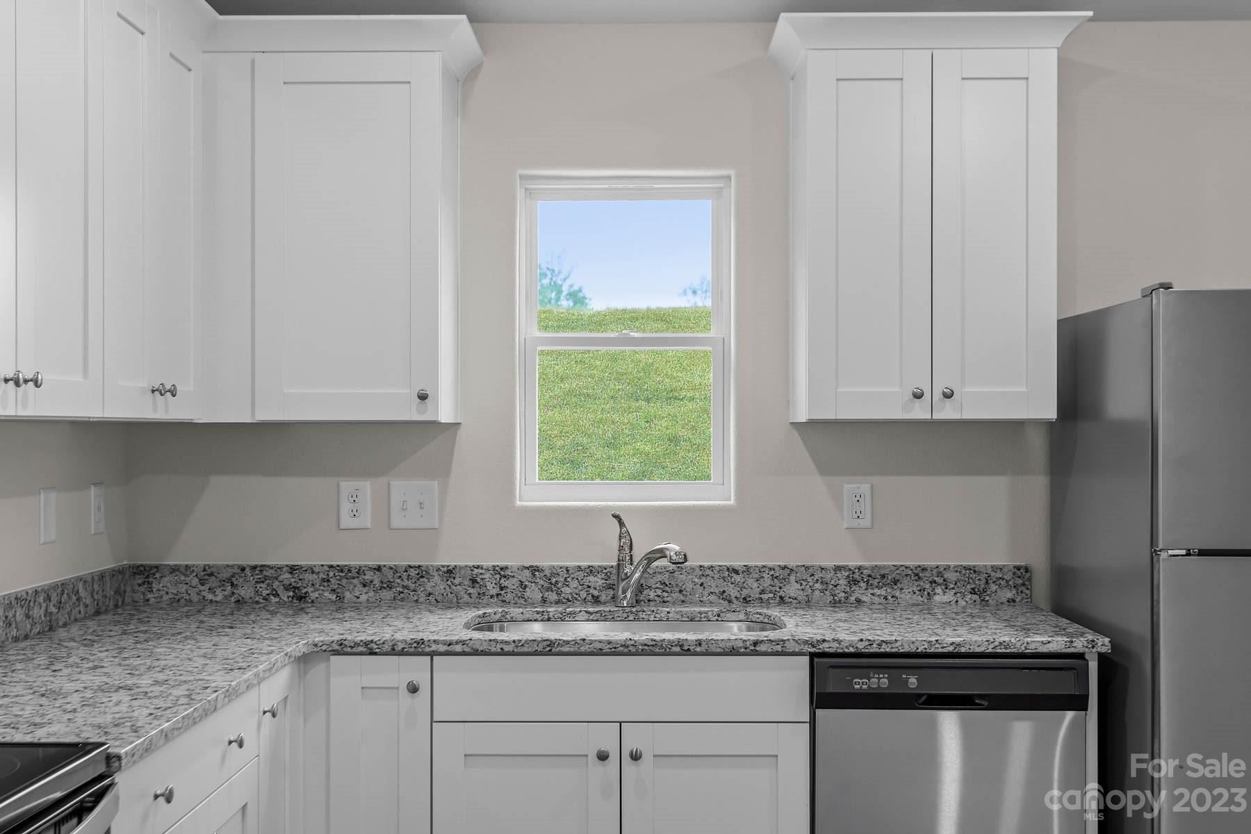 1609 Nia Road Charlotte, NC 28215 - Photo 4 of 10 Gallery Image 4