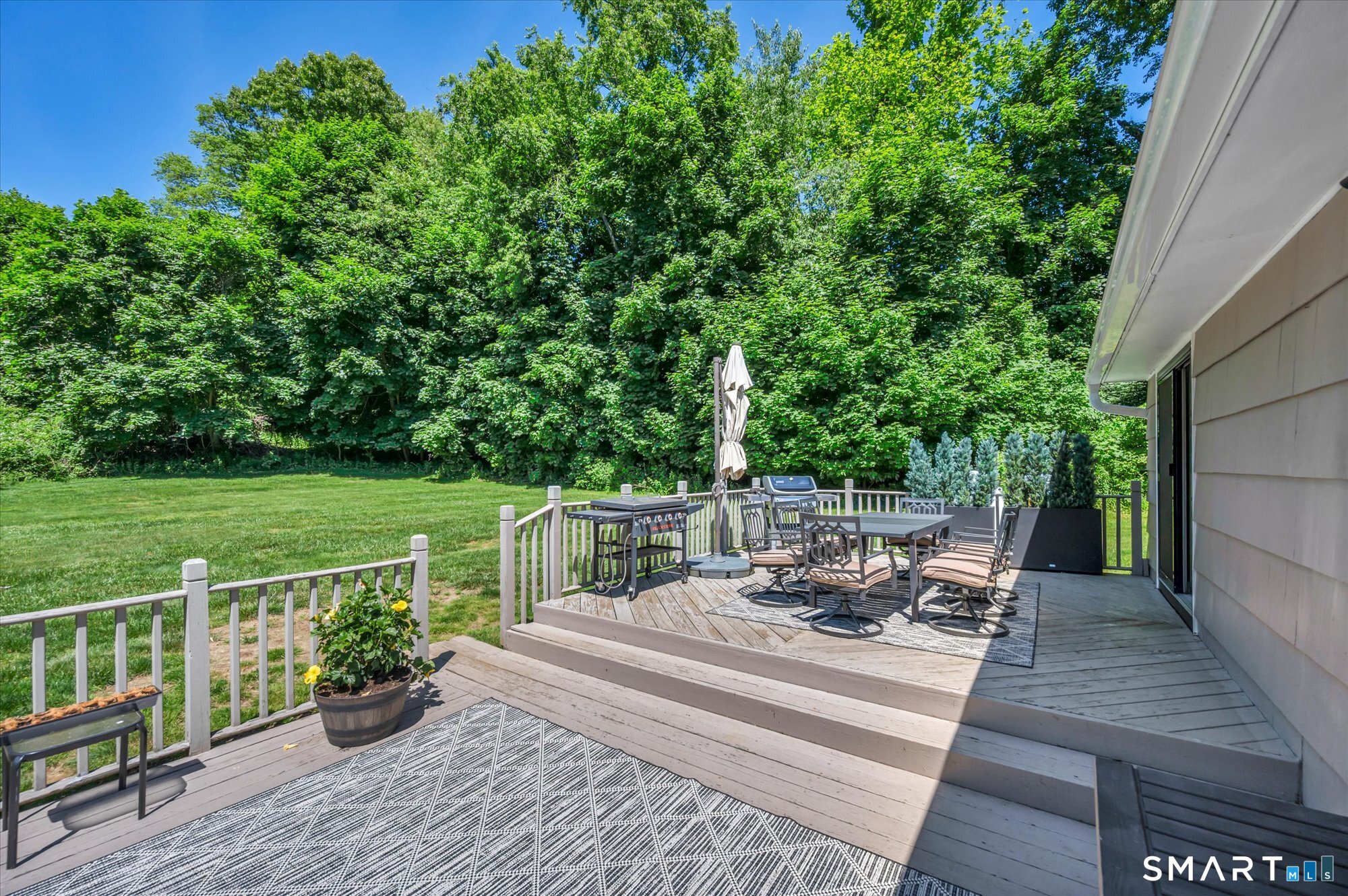 88 Meadow Wood Road Branford, CT 06405 - Photo 34 of 39