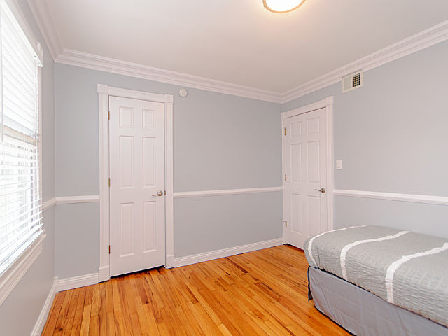 N672 Barry Avenue Wheaton, IL 60187 - Photo 12 of 23