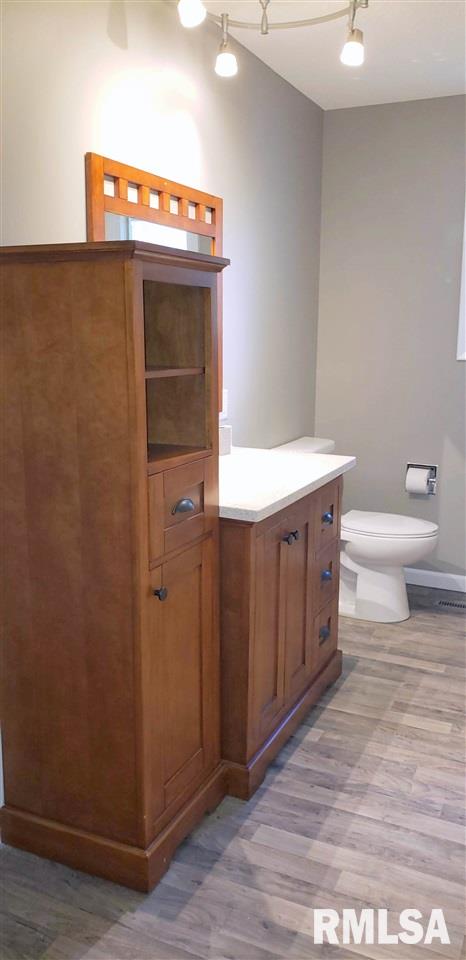 125 Locust Street Bennett, IA 52721 - Photo 13 of 20 Gallery Image 13