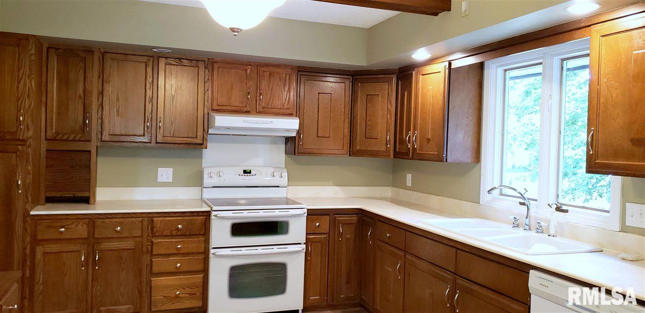 125 Locust Street Bennett, IA 52721 - Photo 7 of 20 Gallery Image 7
