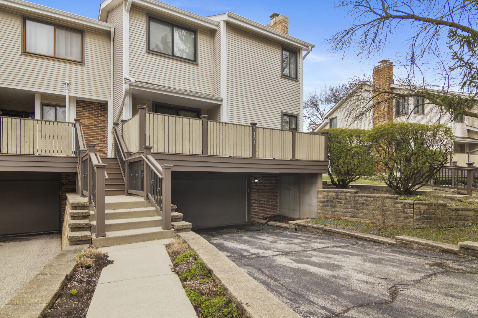 3104 Antelope Springs Road Northbrook, IL 60062 - Photo 1 of 33 Gallery Image 1