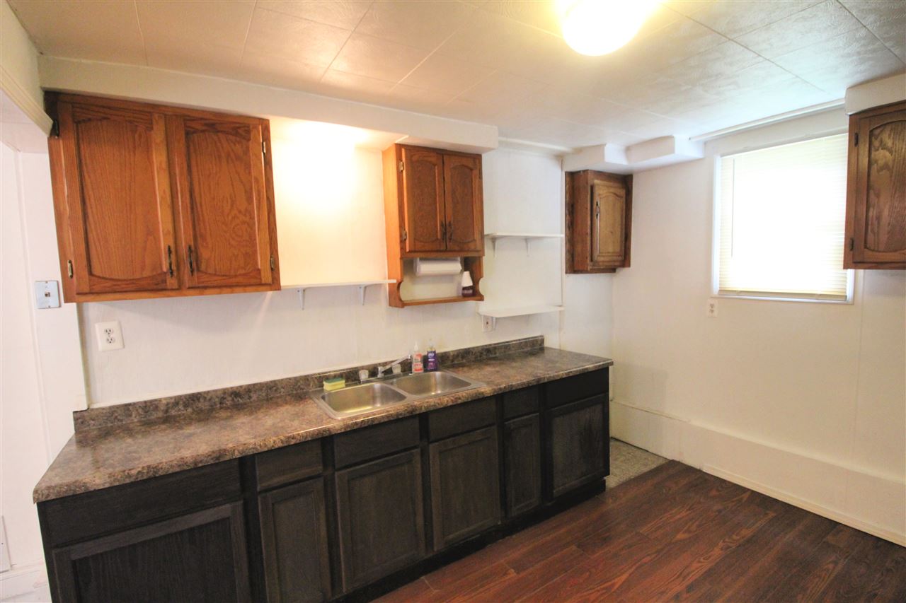 2261 Dutcher Road Flint, MI 48532 - Photo 13 of 17 Gallery Image 13