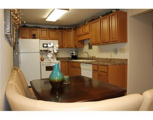 4052 Tuscarawas Road Beaver, PA 15009 - Photo 6 of 16 Kitchen.