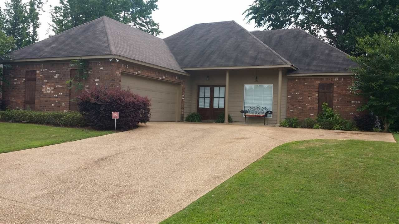 605 Barton Crossing Brandon, MS 39042 - Photo 2 of 11 Photo 2