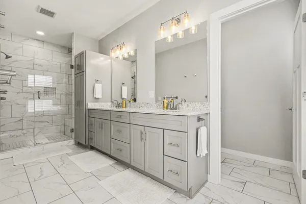 $1,750,000 | 960 North Frances Street, Unit 12, South Bend, IN 46617