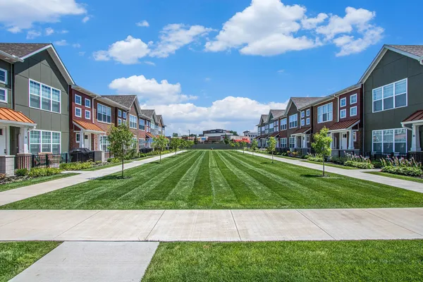 $1,750,000 | 960 North Frances Street, Unit 12, South Bend, IN 46617
