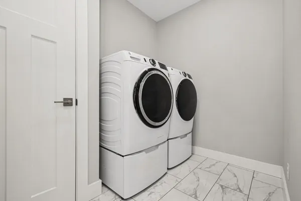 $1,750,000 | 960 North Frances Street, Unit 12, South Bend, IN 46617