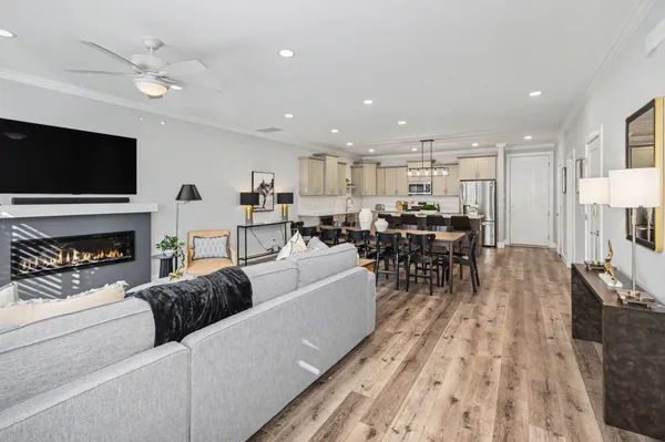 $1,750,000 | 960 North Frances Street, Unit 12, South Bend, IN 46617