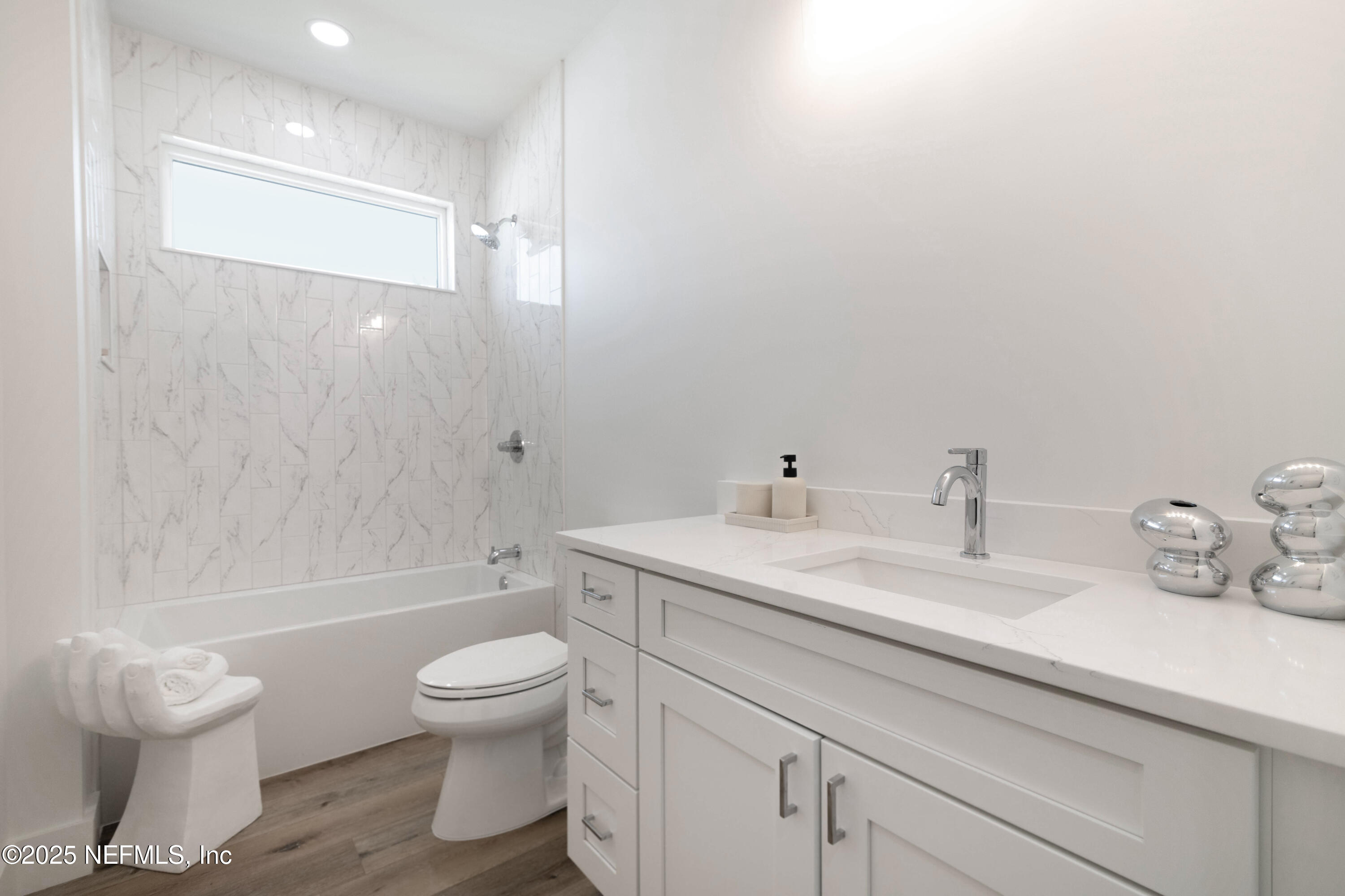 5084 A1A South St. Augustine, FL 32080 - Photo 20 of 31 2nd floor bath