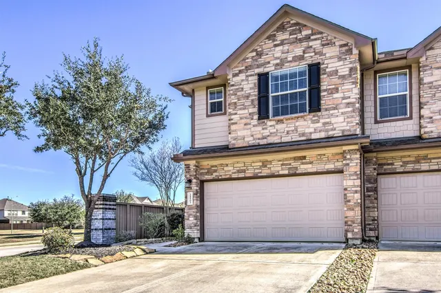$2,000 | 24503 Folkstone Circle, Katy, TX 77494