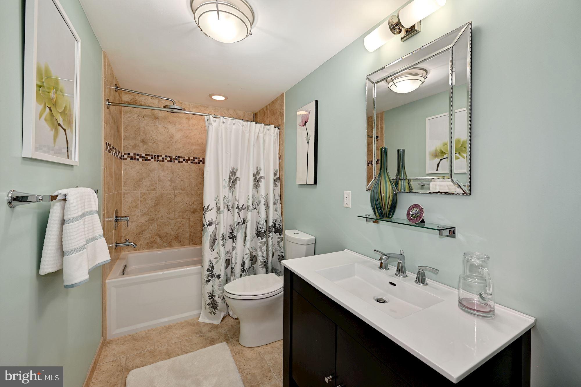 640 Cooper Road West Berlin, NJ 08091 - Photo 25 of 36