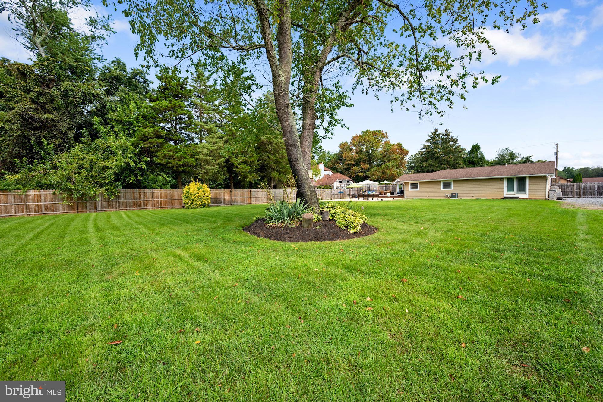 640 Cooper Road West Berlin, NJ 08091 - Photo 35 of 36