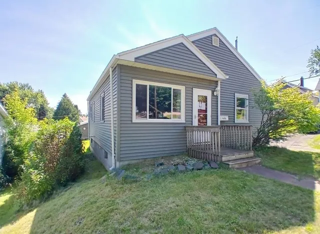 $220,000 | 4608 Medina Street, Duluth, MN 55807