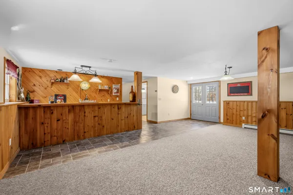 $450,000 | 23 Versailles Road, Lisbon, CT 06351
