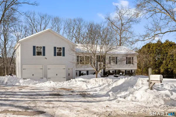 $450,000 | 23 Versailles Road, Lisbon, CT 06351