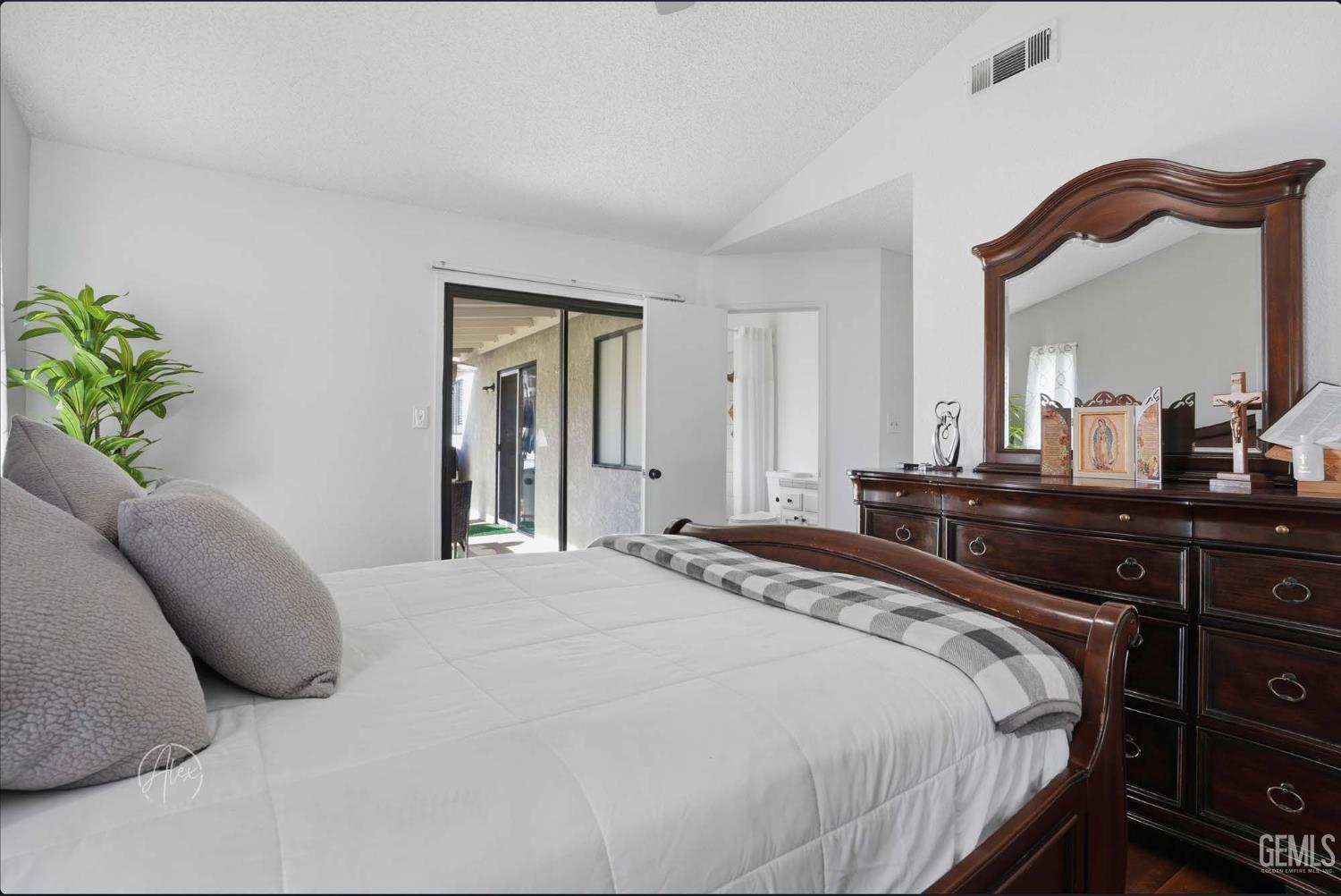 Undisclosed Address Bakersfield, CA 93311 - Photo 13 of 24 Gallery Image 13