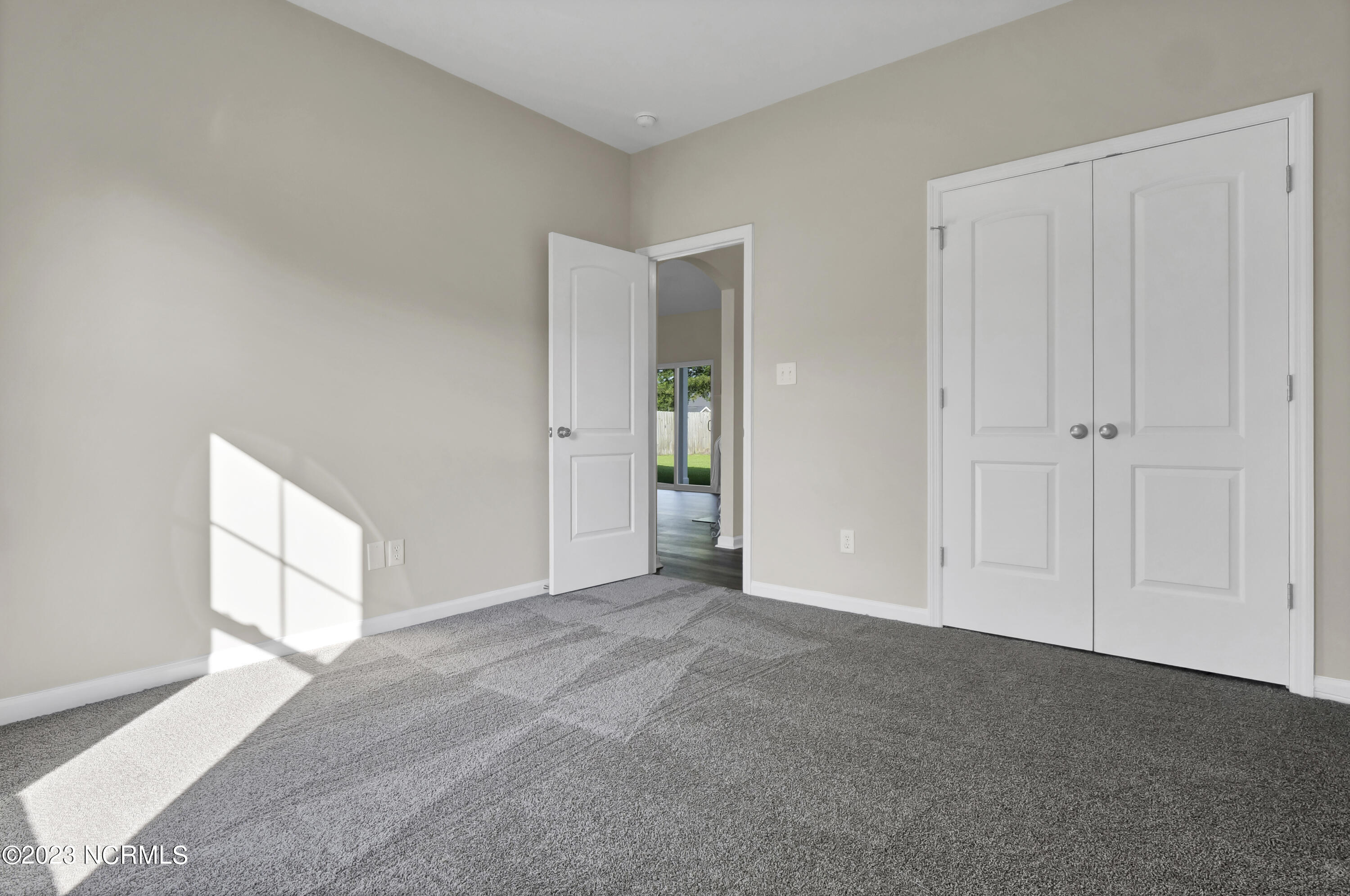 335 Kingston Road Jacksonville, NC 28546 - Photo 25 of 31 24
